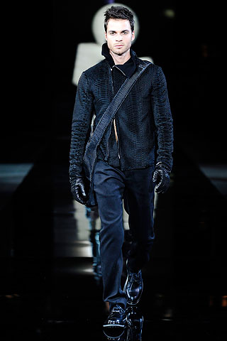 Emporio Armani / - 2010-2011